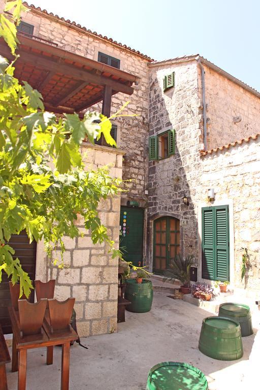Apartment Mima Hvar *